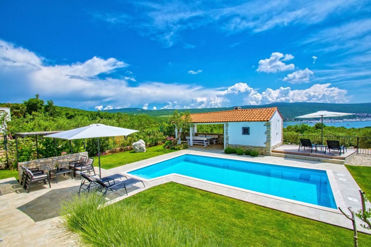 Salt & Sand Villa Корнич Экстерьер фото